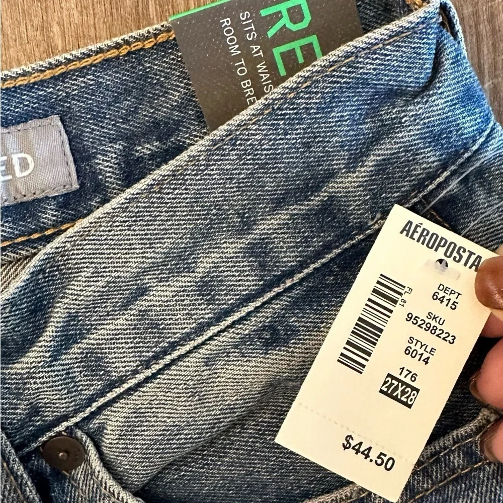 Men’s Aeropostale Denim Jeans Relaxed Fit Size 27x28 NWT